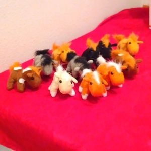 Fun Express Soft Plush Realistic Horses 11